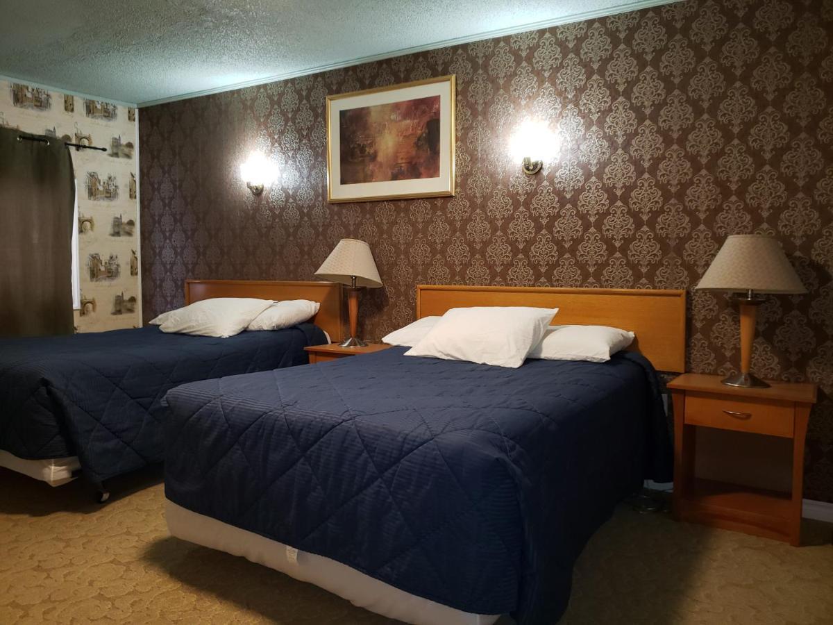 Neepawa Motel Luaran gambar